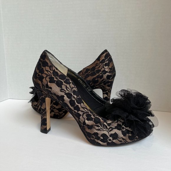 COPY - VINTAGE ROS HOMMERSON CHAMPAGNE BLACK LACE HEELS RED COLLECTION - Picture 2 of 7